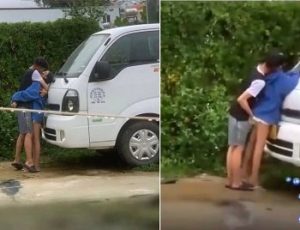 Hai bạn trẻ định nện nhau giữa đường